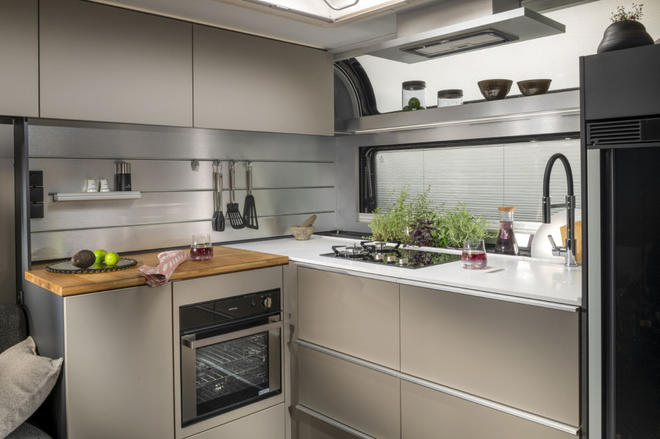 Adria Astella Husvagn